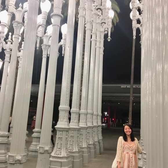 Meet your Posher, Stephanie - Picture 1 of 1